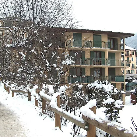 Blanc Neige By Interhome Apartment Chamonix